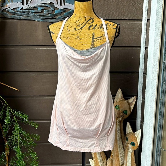 Lululemon CYB Tank Pretty Pink/Wee Are From Space - Picture 4 of 11